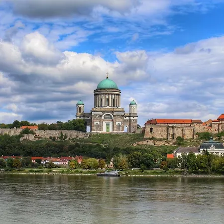 Apartment Gardenia Esztergom