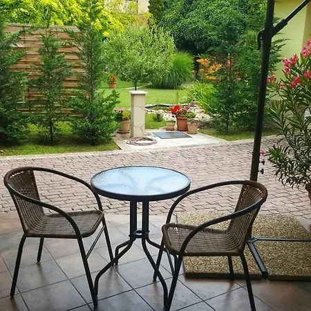Gardenia Esztergom